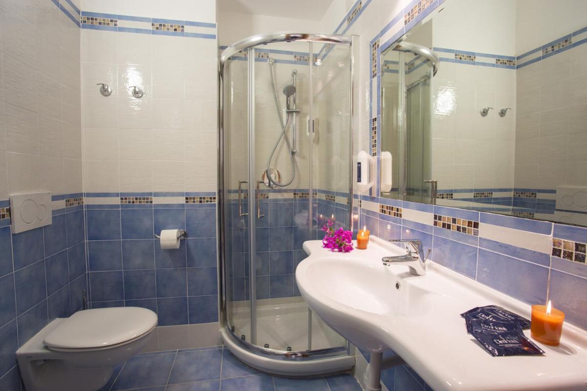 Hotel Terme Tirrenia 이스키아 외부 사진