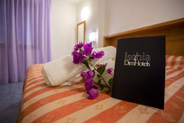 Hotel Terme Tirrenia 이스키아 외부 사진