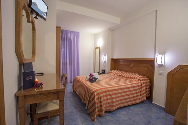 Hotel Terme Tirrenia 이스키아 외부 사진