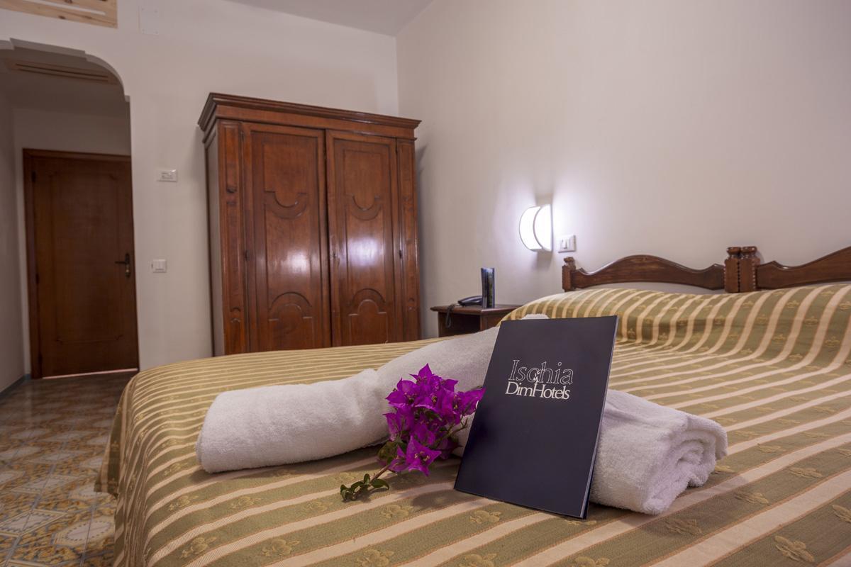 Hotel Terme Tirrenia 이스키아 외부 사진