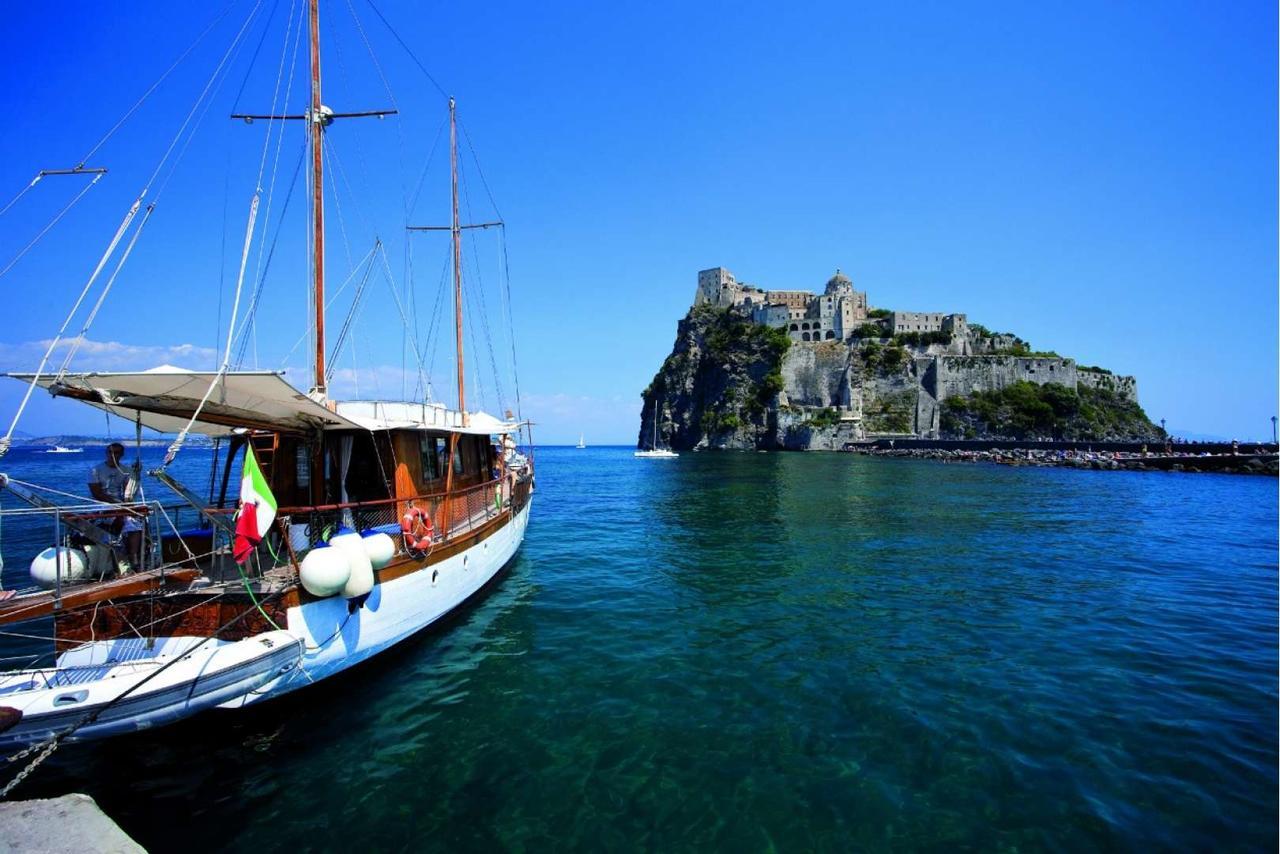 Hotel Terme Tirrenia 이스키아 외부 사진